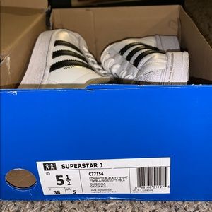 Adidas Superstars J (WHITE)